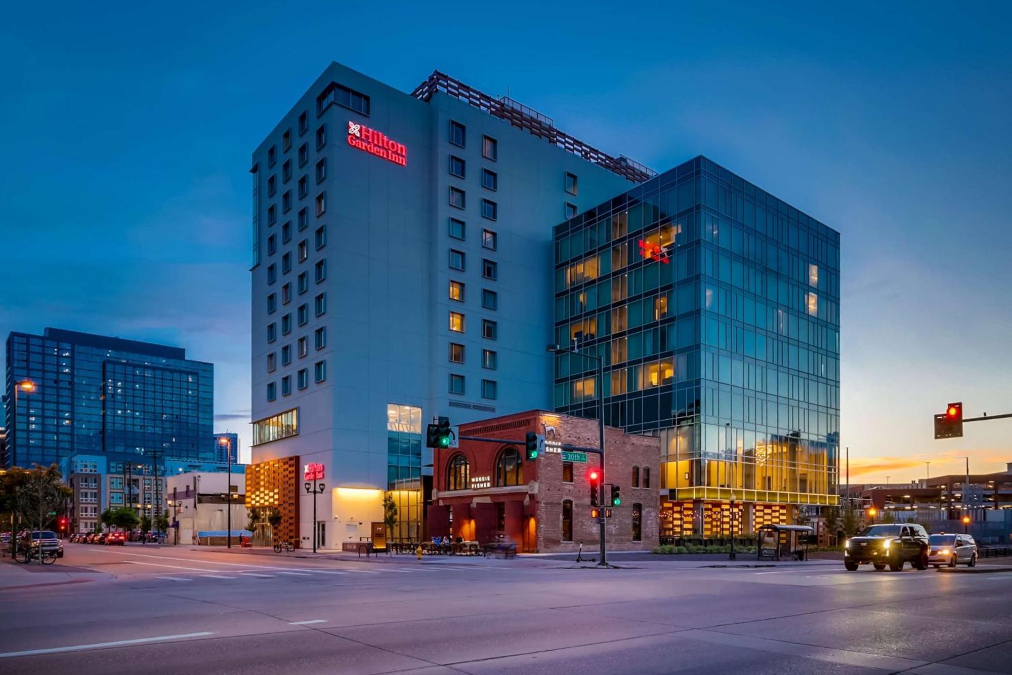 Hilton Garden Inn Denver Union Station Экстерьер фото