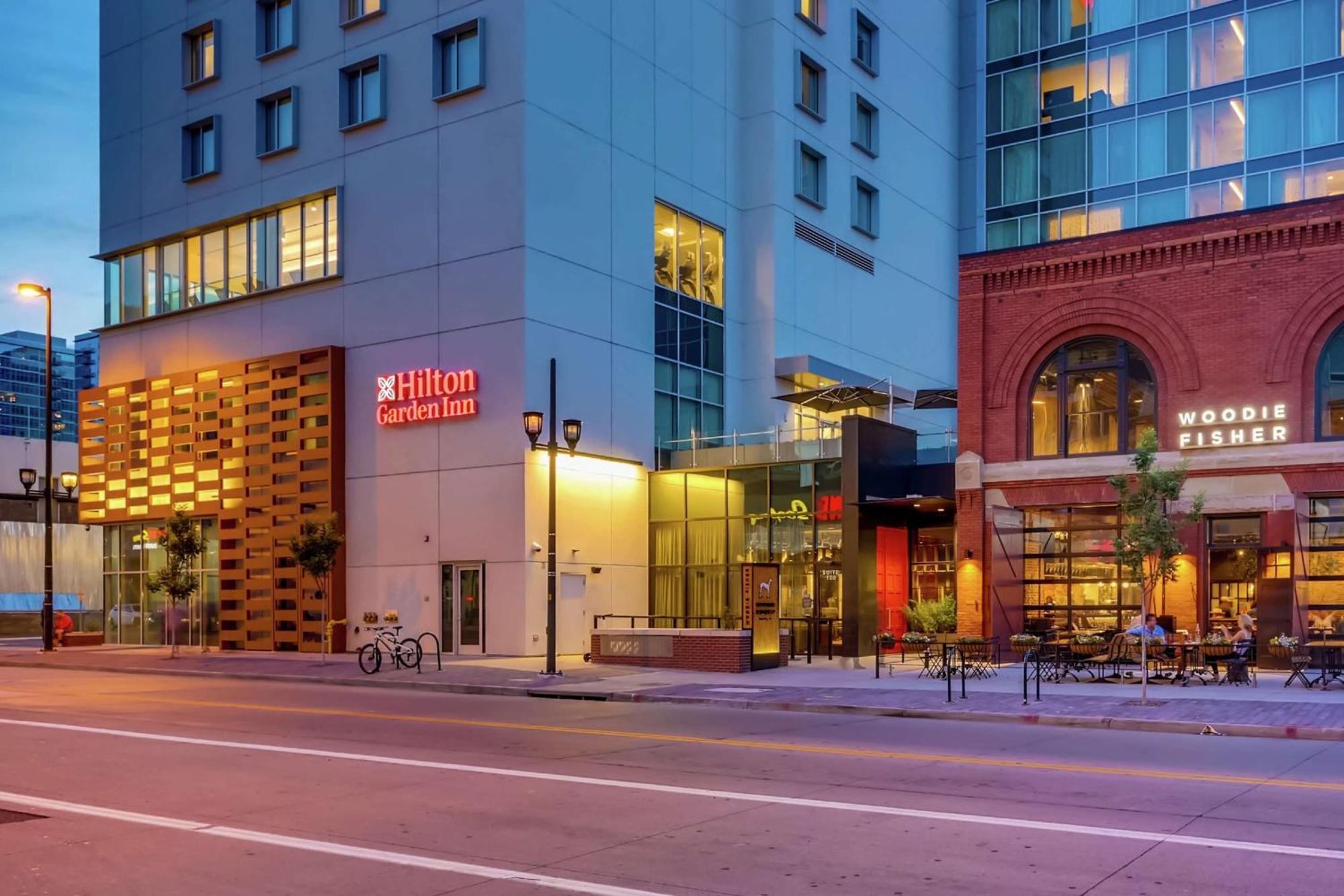 Hilton Garden Inn Denver Union Station Экстерьер фото